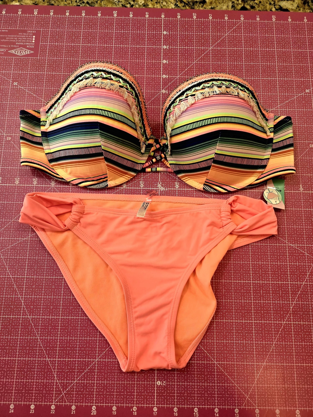 Victoria's Secret 34DD Ardene S/P Multicolor Stripe & Coral Bikini Set